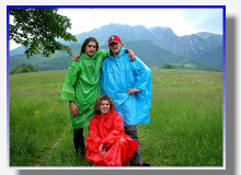 AINAK raincoats and rain pelerines from film PE oversleeves 
